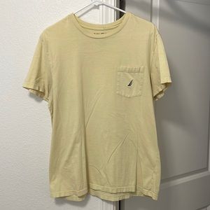 Pocket tee shirt